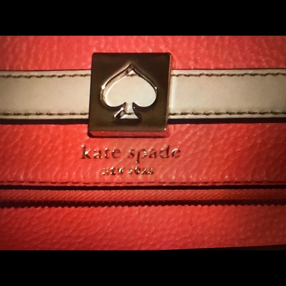 Kate Spade leather purse - Picture 2 of 8